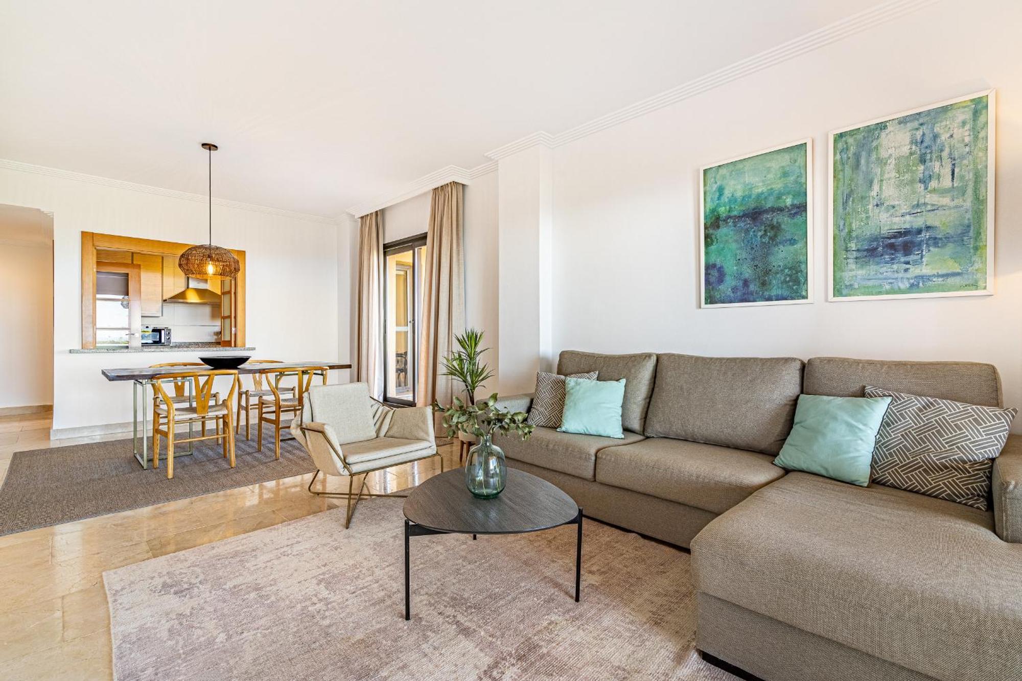Large 3-Bedroom Nestled In Golf Paradise Estepona Exterior foto