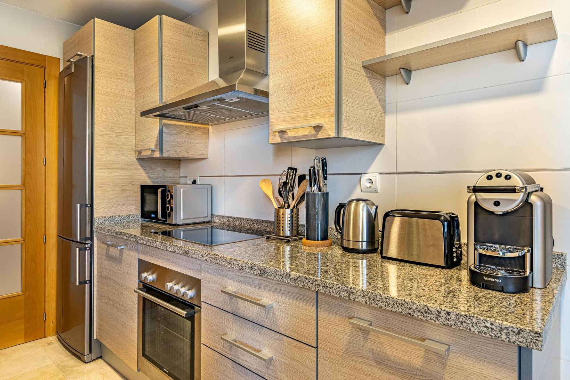 Large 3-Bedroom Nestled In Golf Paradise Estepona Exterior foto
